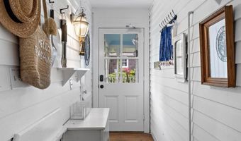 123 CORAL St, Beach Haven, NJ 08008