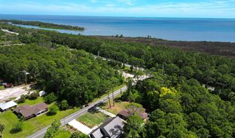 8 Apalachee St, Apalachicola, FL 32320