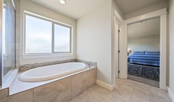 3523 NE Crystal Springs Dr, Bend, OR 97701