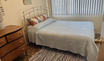 6771 Campau Lake Dr SE, Alto, MI 49302