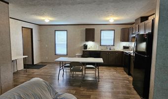 704 38th St, Allegan, MI 49010