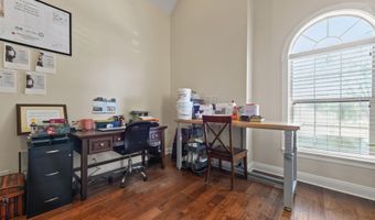 2013 Pointe Clear Dr, Biloxi, MS 39531