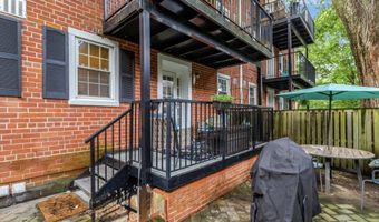3004 S COLUMBUS St S A2, Arlington, VA 22206