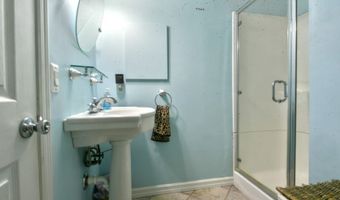 4 Acapulco Princess Pl U8 8, Alloway, NJ 07462