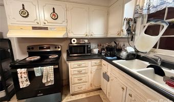 4310 Gillespie Ct, Charlotte, NC 28205