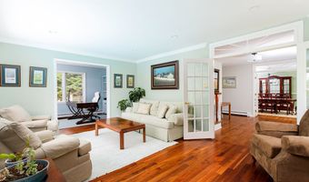 12 Fawn Ridge Dr, Brookfield, CT 06804