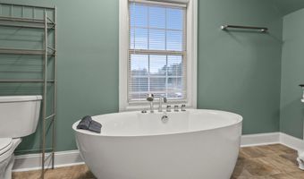 22414 Howard St, Athens, AL 35613