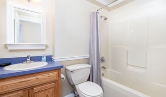 127 Curtiss St, Bristol, CT 06010