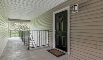 3305 WYNDHAM Cir 353, Alexandria, VA 22302