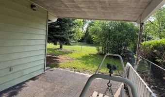 606 N Maple St, Ainsworth, NE 69210