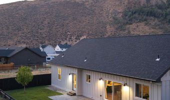 155 Cowcatcher Loop, Bellevue, ID 83313