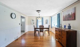 9 Marilyn Rd, Bourne, MA 02532