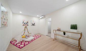 3825 Welland Ave, Los Angeles, CA 90008