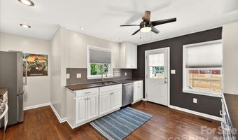 3425 Airlie St, Charlotte, NC 28205