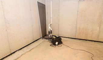 3543 N WELLINGTON Dr, Appleton, WI 54911