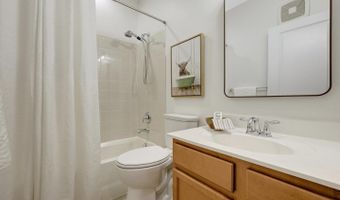 21714 PATTYJEAN Ter, Ashburn, VA 20147