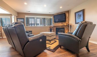 1408 Riverwood Dr, Bismarck, ND 58504