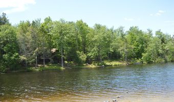 859 Moberg Rd, Becket, MA 01223