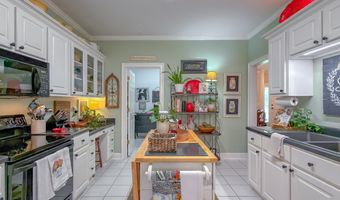 1020 Meadow Ridge Dr, Bainbridge, GA 39819