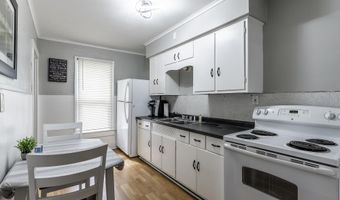 334 W 9th St, Auburn, IN 46706