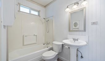 657 FLORENCE Ave, Astoria, OR 97103