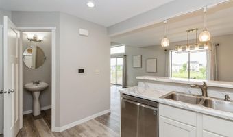 90 S Park Ridge Rd, North Liberty, IA 52317