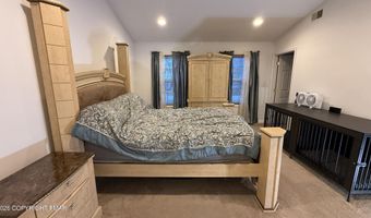 14 W Chickadee Ln, Albrightsville, PA 18210