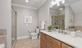 2207 Trapper Ct, Charlotte, NC 28270