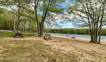 Mansi Dr, Albrightsville, PA 18210