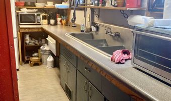 102 W State St, Ashley, IN 46705