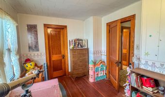 11936 150th St, Aredale, IA 50605