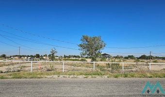 1910 Pearl St, Carlsbad, NM 88220