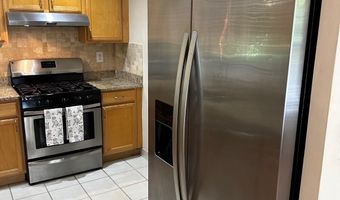 1718 PRESTON Rd, Alexandria, VA 22302