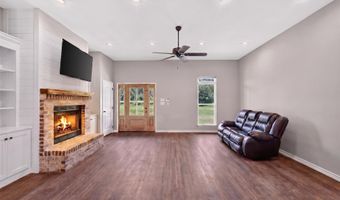 1094 County Road 2389, Alba, TX 75410