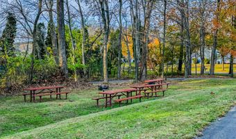 4027 CARIBON St, Bowie, MD 20721