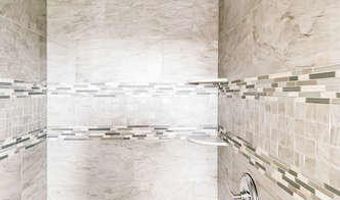 45 Strickland St, Bay Head, NJ 08742