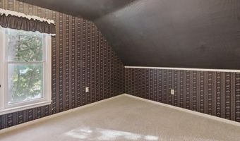 131 Moyer Ave, Alma, MI 48801