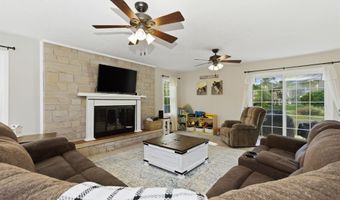137 Edgewood Dr, Bedford, IN 47421