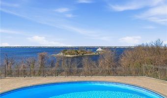 43 Bullocks Point Ave 8B, East Providence, RI 02915