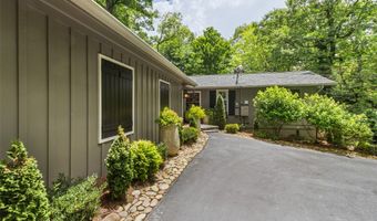 424 Split Rail Row, Highlands, NC 28741