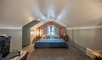892 Hayden Ave, Akron, OH 44320