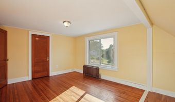 108 Woodland Ave, Bloomfield, CT 06002