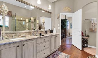 3829 E PEACH TREE Dr, Chandler, AZ 85249