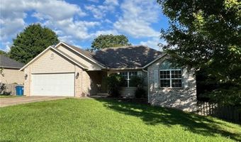 6 Dillow Dr, Bella Vista, AR 72714