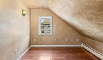 13 Sand St, Albany, NY 12209