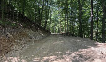 643 Pine Grove Rd, Beattyville, KY 41311