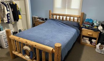 315 Linwood Ave, Alma, MI 48801