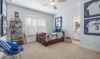 398 SHERRY Dr, Atlantic Beach, FL 32233