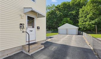19 Elm St, Cumberland, RI 02864