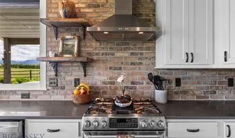 222 Higain Trl, Bozeman, MT 59718